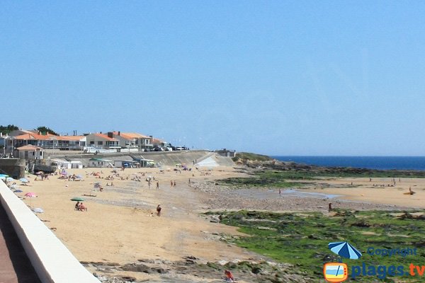 Private beach in Chateau d'Olonne - France - Tanchet