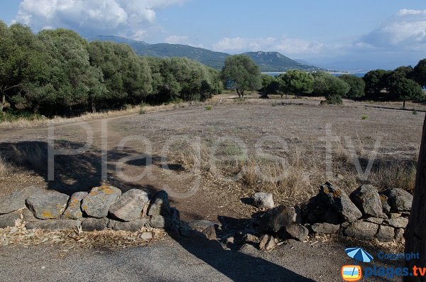 Accesso alla spiaggia di Taravo - Porto Pollo