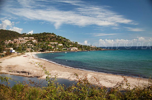 Foto della spiaggia di Tarco in Corsica