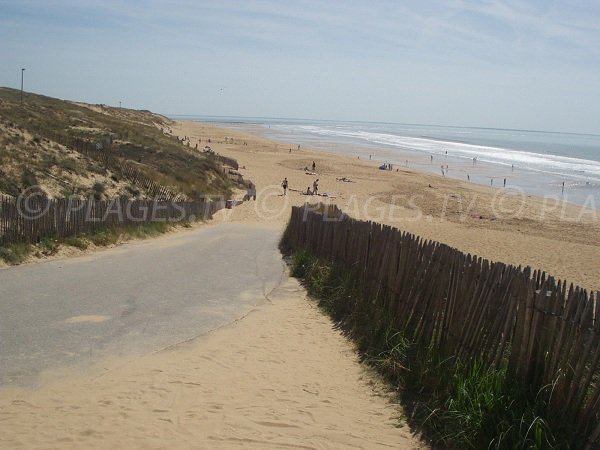 Access to Terrière beach - La Tranche sur Mer