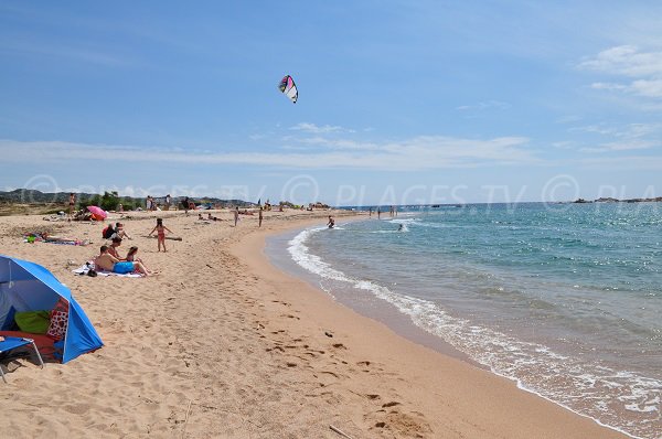 Plage de Tonnara et kitesurf