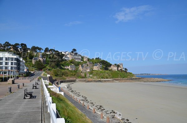 Waterfront - Beach of Trestrignel in Perros Guirec