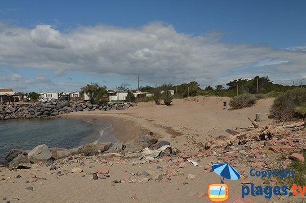 rifiuti della spiaggia del Trou du Ragout - Vias