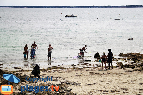 Pêche sur la plage de Ty Bihan à Carnac