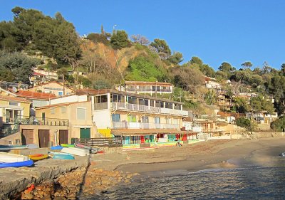 Plage typique du Pradet