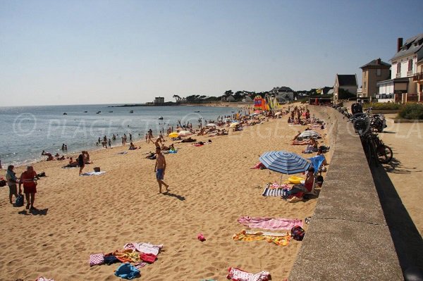 Plage de Valentin à Batz sur Mer à la limite du Croisic