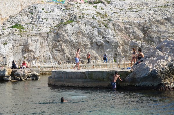 Foto della spiaggia del Vallon des Auffes a Marsiglia