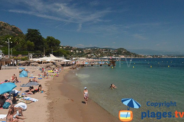 Public and private beaches in Théoule sur Mer in France