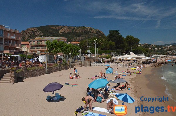 Plage de sable de Théoule