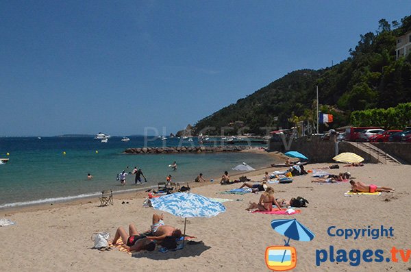 Extrémité de la plage du Vallon d'Autel à Théoule