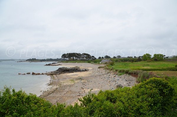 Photo de la plage de Varlen à Plougrescant