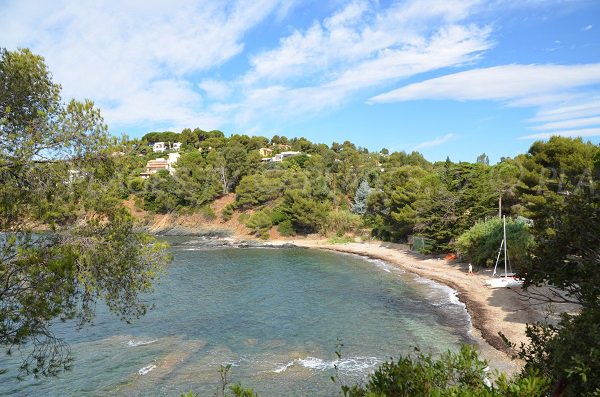 Plage secrète à La Croix Valmer - Le Vergeron