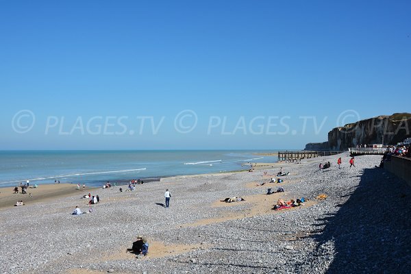 Photo de la plage de Veules les Roses en Normandie