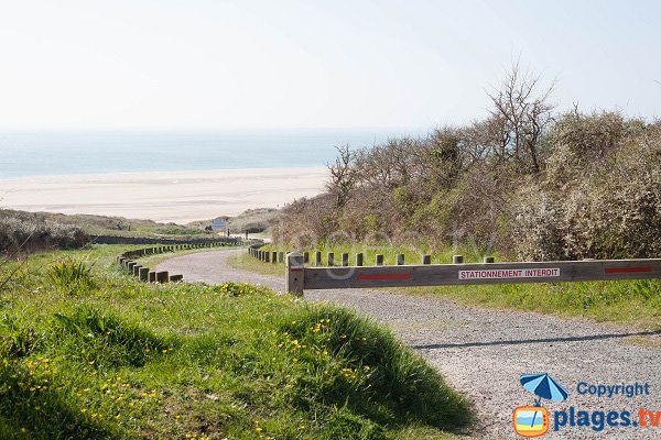 Access to Vieille Eglise beach