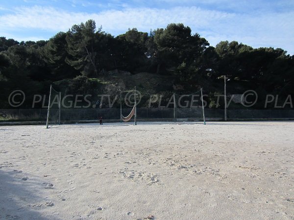 Terrain de beach volley à Saint-Mandrier