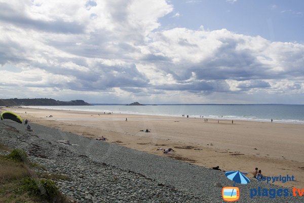 Photo de la plage de Ville Berneuf à Pléneuf Val André