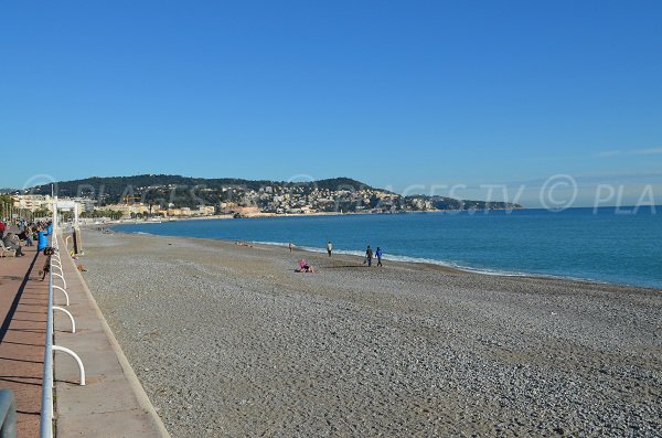 Segelbootstrand entlang der Promenade des Anglais