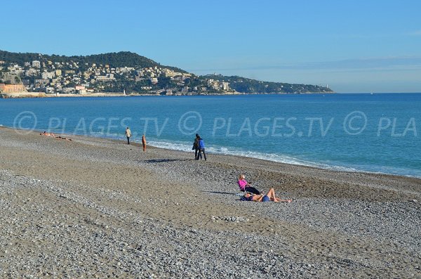 Spiaggia del Voilier in Nizza in inverno