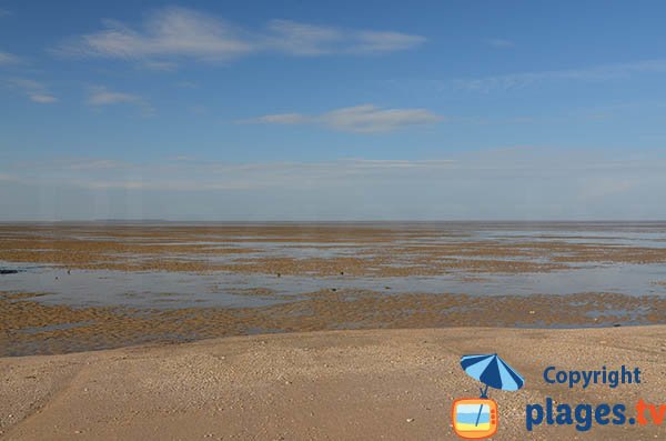 Plage d'Yves à marée basse