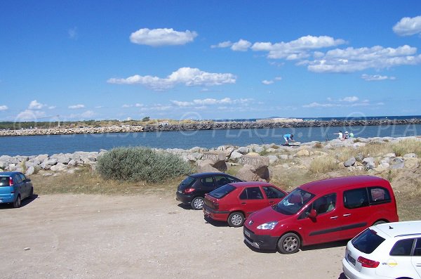 Parking de la plage des Cabanes de Fleury