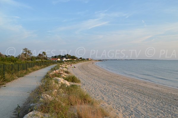 Chemin d'accès à la plage de l'Espérance