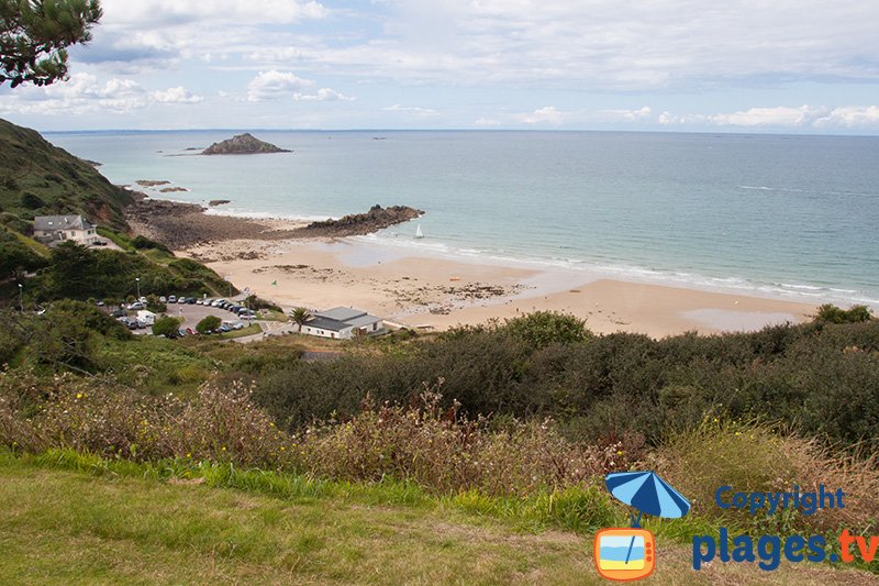 Une belle plage à Pléneuf Val André