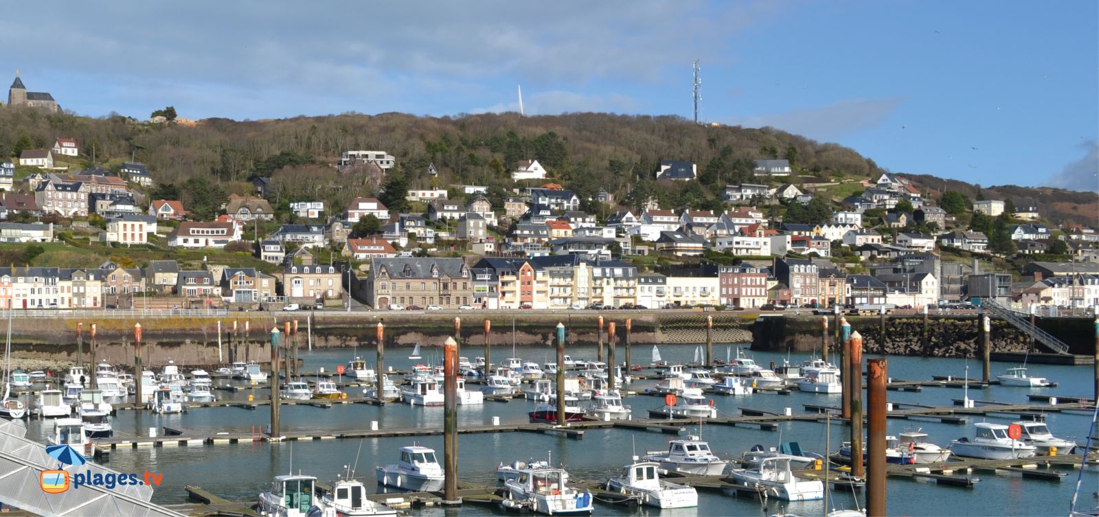 Vue depuis le port de fécamp