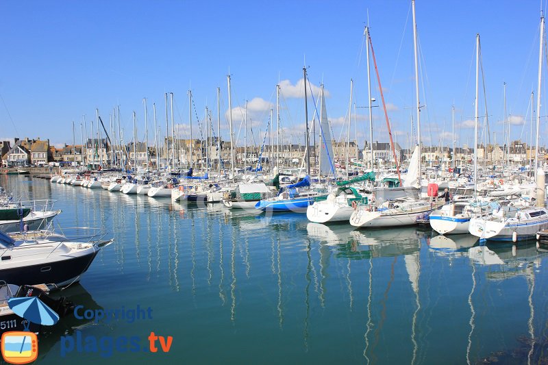 Port de plaisance de Saint Vaast la Hougue