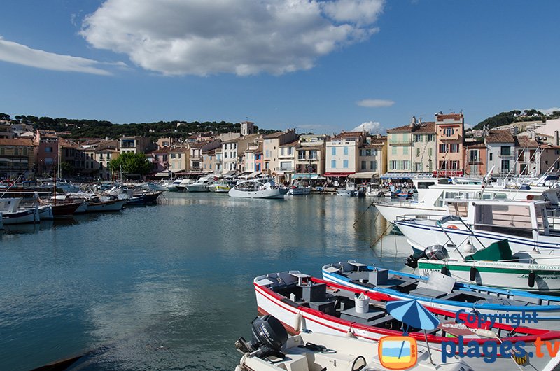 Port provençal de Cassis