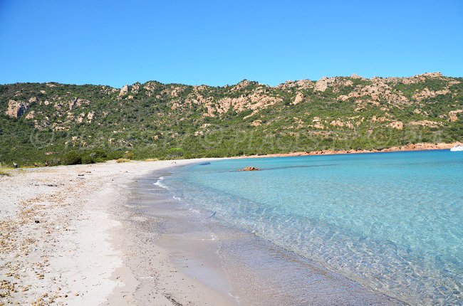 Plage du golfe de Porto Novo au sud de Santa Giulia