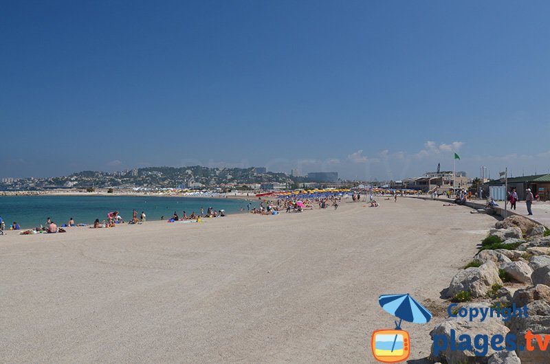 Plage du Prado Bonneveine à Marseille - plage de sable