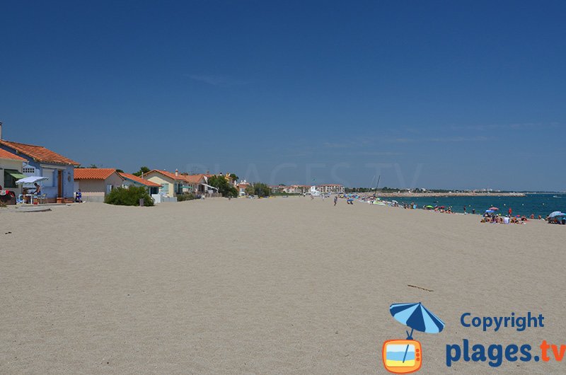 Quartier du Racou avec ses maisons sur la plage