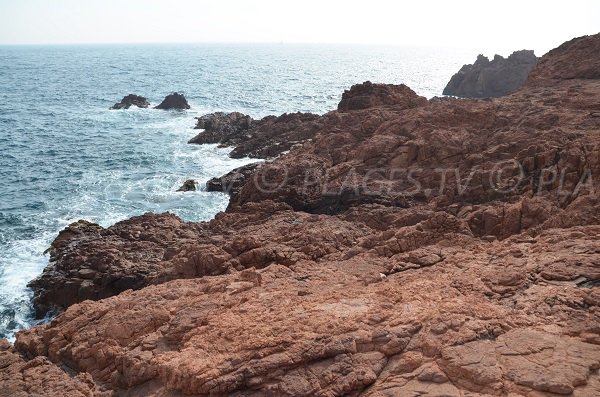 Rochers lisses au Dramont