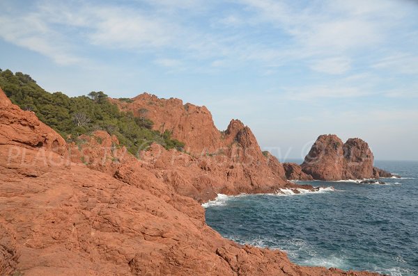 Foto des Naturistenbereichs am Felsen von Dramont - St. Raphael