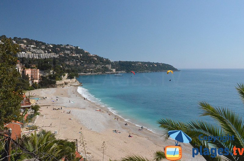 Plage préservée à Roquebrune Cap Martin - Golfe Bleu