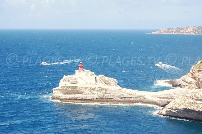 Lasciando il porto di Bonifacio