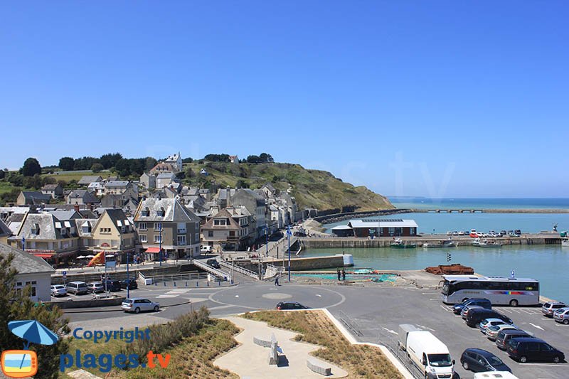 View on Port en Bessin