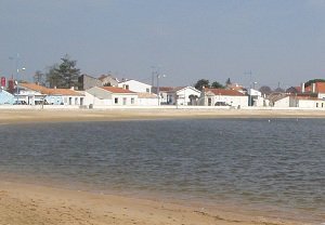 Plage du plan d'eau - L'Aiguillon-sur-Mer