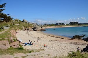 Plage des Curés - Trégastel