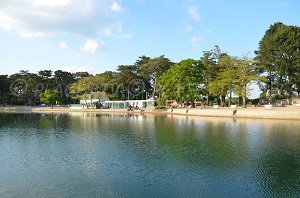 Spiaggia Piscina di Conleau