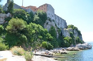 Guérite Cove - Iles de Lérins - Ste Marguerite