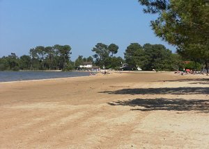 Spiaggia del Lago di Navarrosse