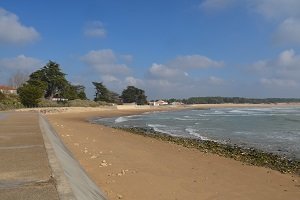 Photo spot de surf à Saint-Vincent-sur-Jard - Plage de Clémenceau