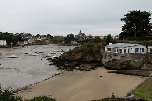 Spiaggia dell'Ansa aux Lapins